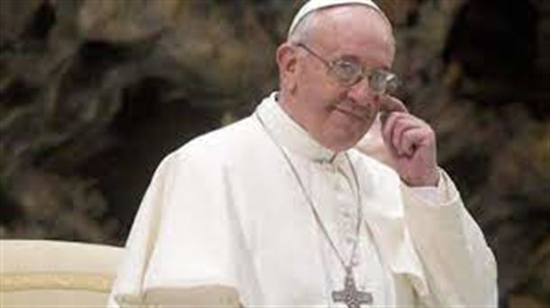El Papa afirma sentir vergüenza por el caso Gaztelueta