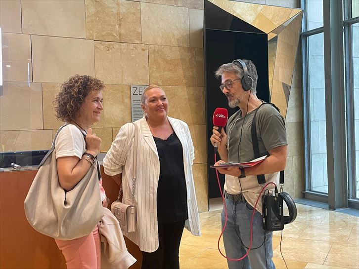 Ana y Arantxa, en su primera visita