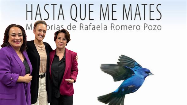 Rafaela Romero y Ana Erostarbe junto a Loreto Larumbe