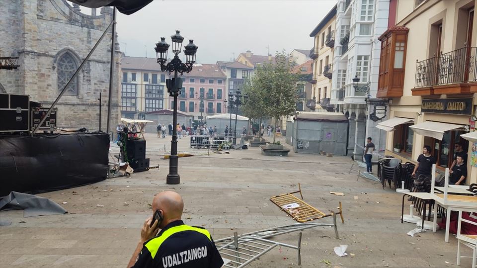 Las putxeras de Balmaseda ha sido suspendidas por un incendio en el monte Arbalitza. (Foto: 'MQP')