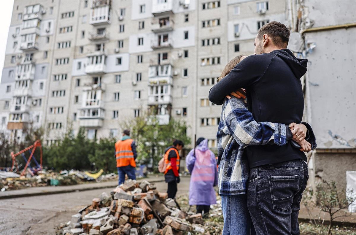 Un área residencial golpeada por bombardeos en Mykolaiv (Ucrania)