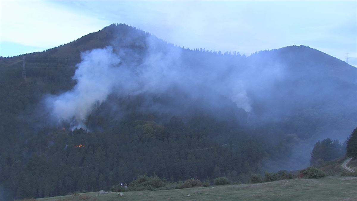 Incendio de La Arboleda. Imagen obtenida de un vídeo de EITB Media.