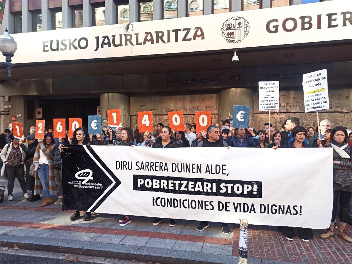 Manifestación de la Carta de Derechos Sociales, el pasado jueves. Foto: @EskubideenKarta