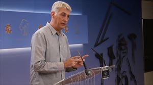 EH Bildu acuerda con el Gobierno español que las haciendas forales gestionen los impuestos a la banca