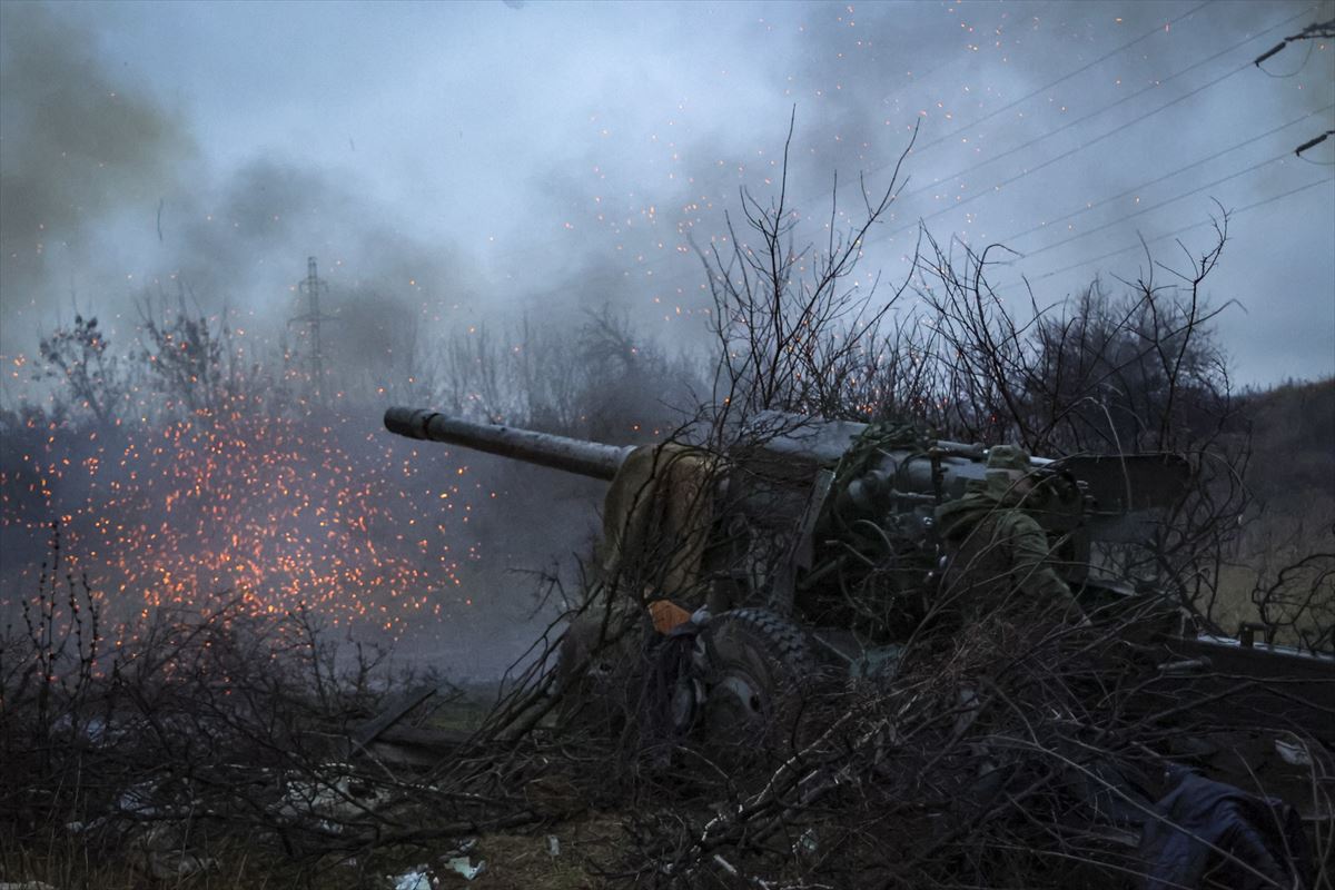 Momento de un combate en Donetsk. Foto: EFE. 
