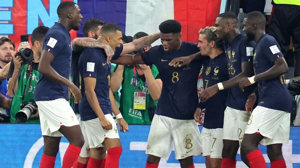 Los jugadores de la selección francesa celebrando uno de los goles