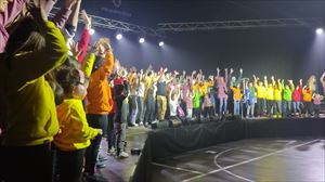 Presentación multitudinaria del Nafarroa Oinez 2023 en Sakana