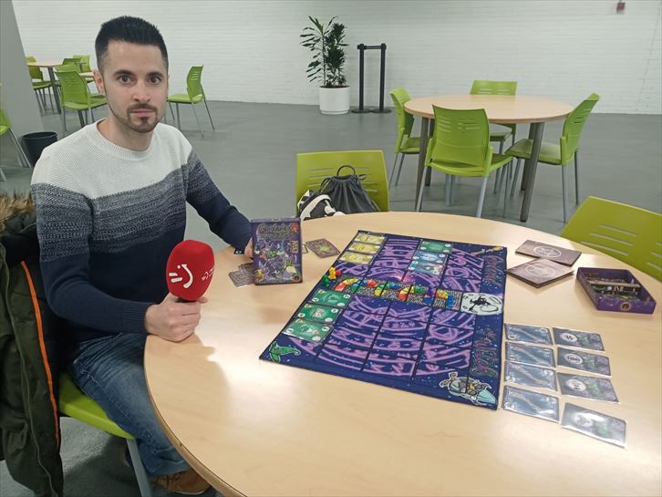 Ordered Witch, juego de Iván Losada