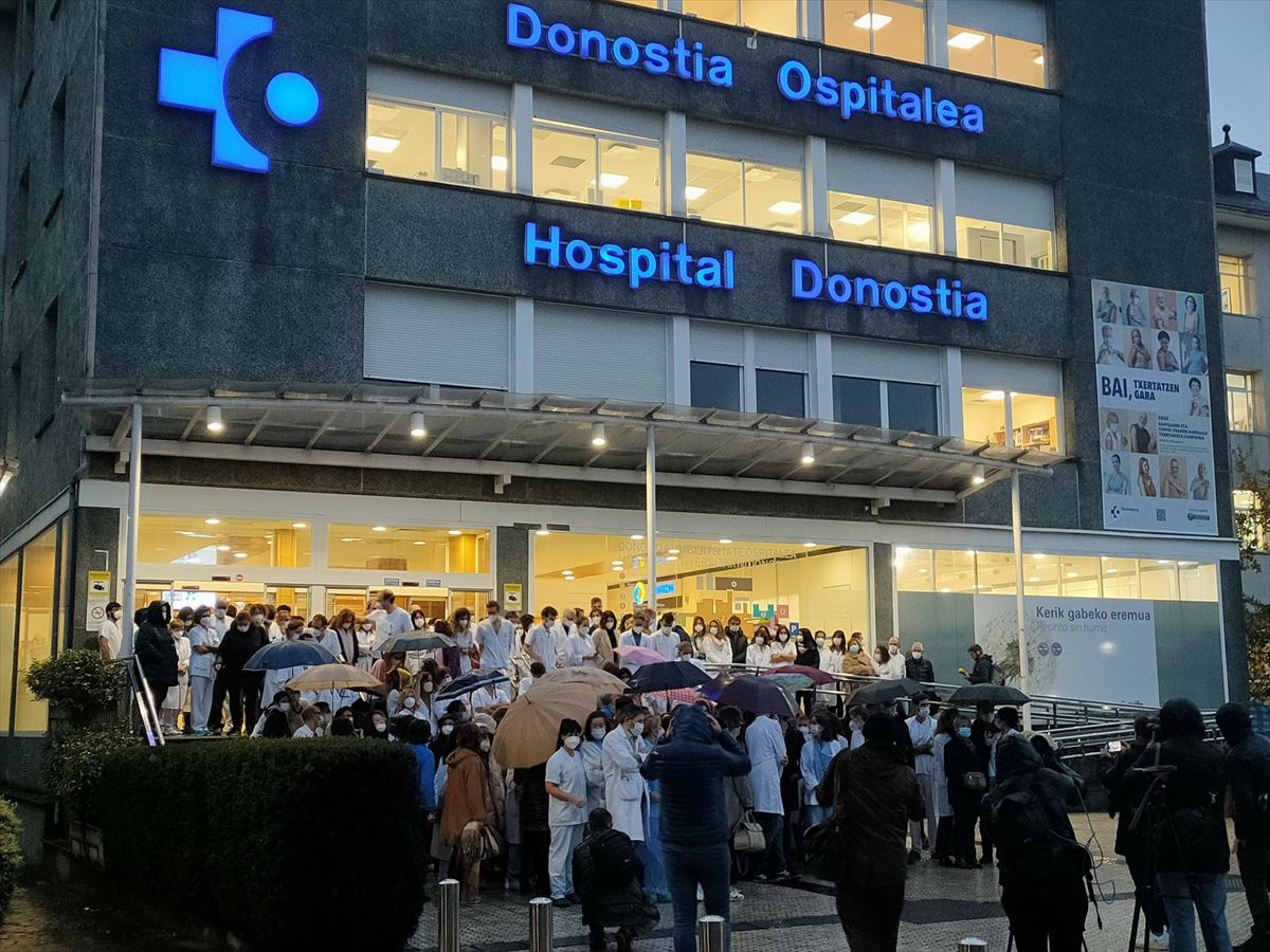 Jefes de Servicio de la OSI Donostialdea harán llegar sus reivindicaciones a la nueva gerencia del hospital 
