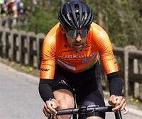 Mikel Iturria renueva con el Euskaltel-Euskadi para la temporada de 2024
