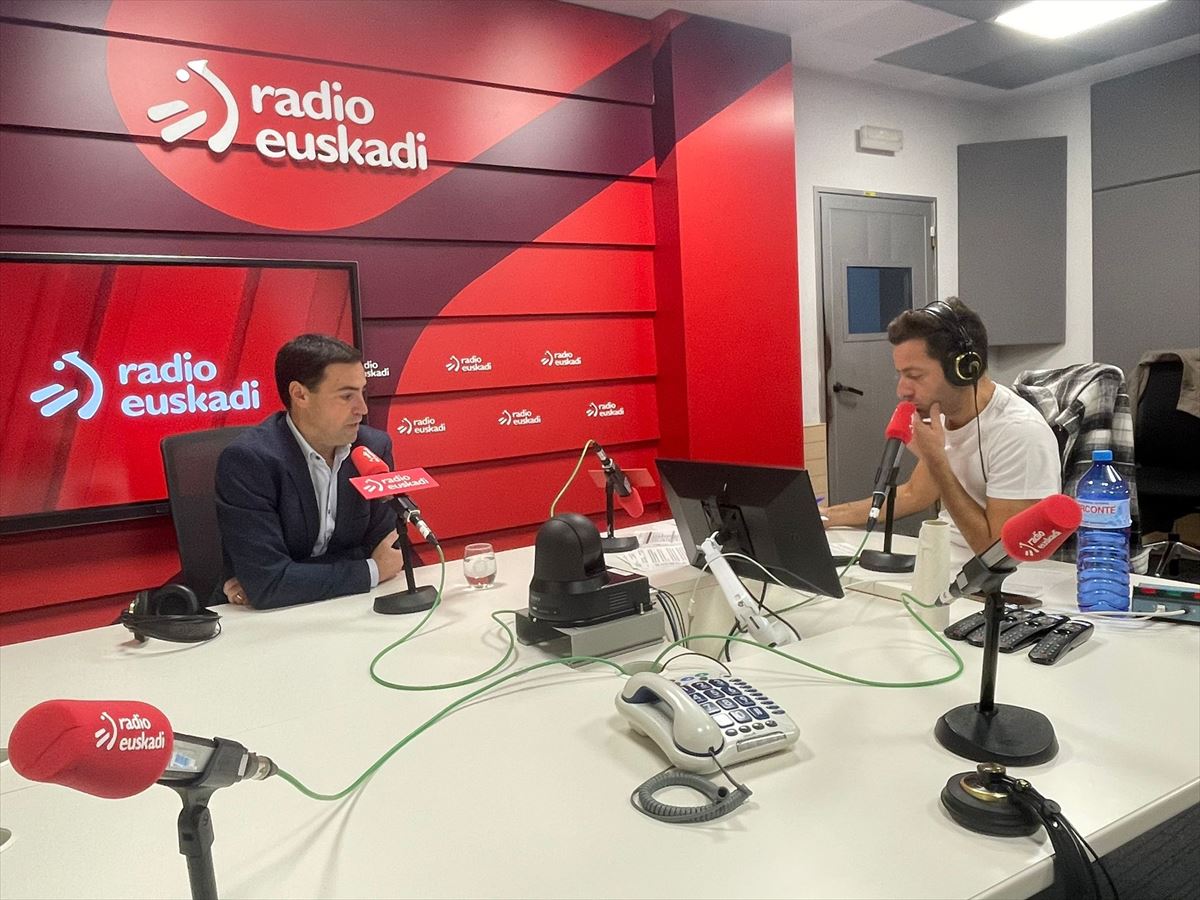 Imano Pradales diputado de Infraestructuras y Desarrollo Territorial de Bizkaia en Radio Euskadi