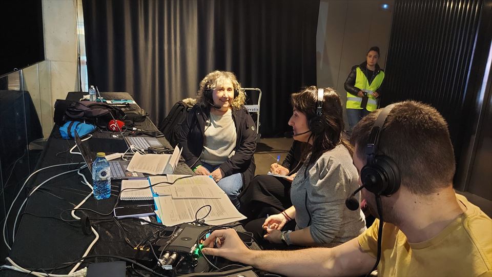 Kazetariak lanean. EITB Media. 