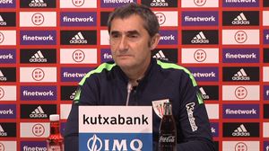 Ernesto Valverde: ''El partido de mañana es oficial, definitivo, y hay que estar centrado''
