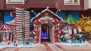 Laudioko La Casa de Resa loteria-administrazioak dekorazio ikusgarri batekin ospatu du 40. urteurrena