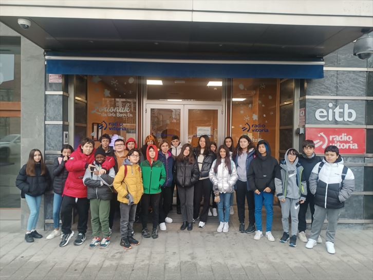 16 de Diciembre, Zabalgana 1B