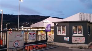 ELA y LAB anuncian una huelga en Amazon Trapagaran estas navidades, en defensa de un convenio propio