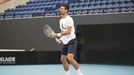 Djokovic ya entrena en Australia para jugar el Abierto