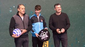 Derbi de pelota, en el frontón Atano III