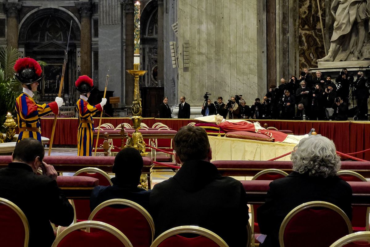 El funeral de Benedicto XVI será este jueves, 5 de enero. Foto: EFE. 