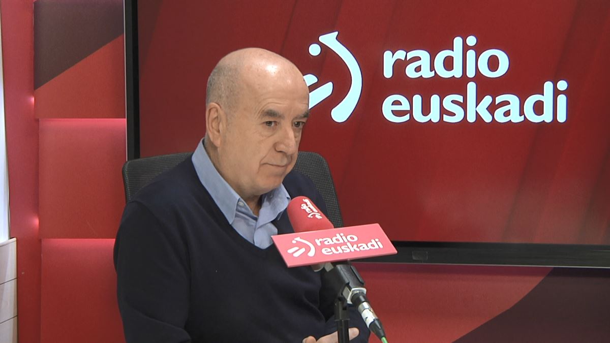 Arza, Radio Euskadiren estudioetan. 