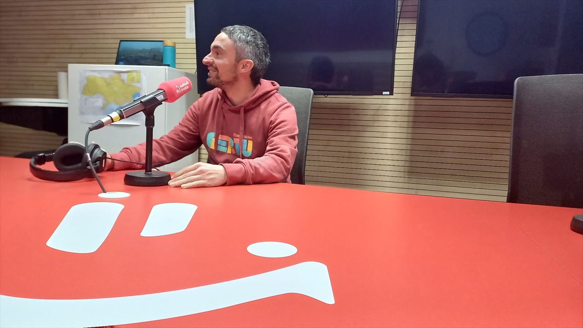 El portavoz de Sare Inaxio Oiarzabal en Euskadi Irratia 
