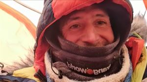 Txikonek bere hirugarren saiakeran lortu du neguan Manasluko gailurrera iristea 