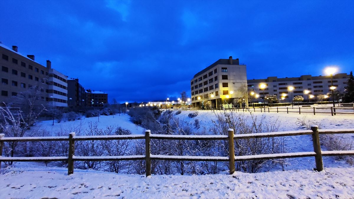 Nieve en Vitoria-Gasteiz. Foto enviado por el usuario de EITB MEDIA, Jokin Zurutuza