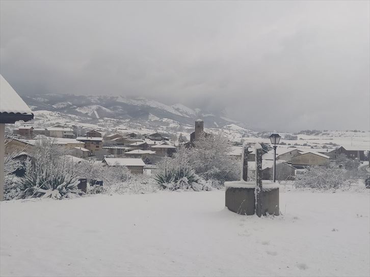 Primera nevada del año en Araba