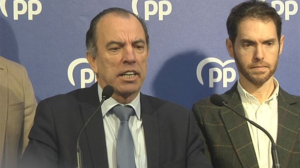 el candidato del PP a la alcaldía de Pamplona, Carlos García Adanero, 