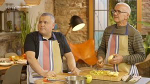 Nola hazten dituzte Txakolingoa baserriko kapoiak?