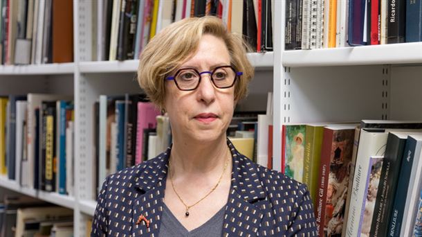 Miriam Alzuri se define como una investigadora apasionada de las historias de la Historia