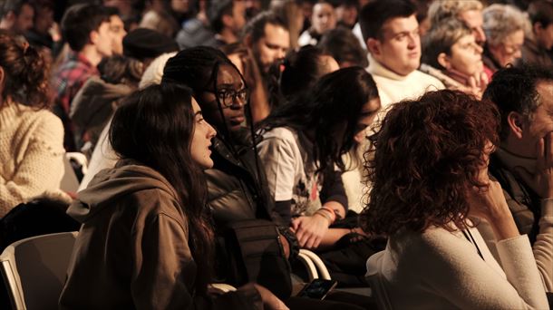 Preestreno de 'Review: Aita Mari' . Imagen: EITB