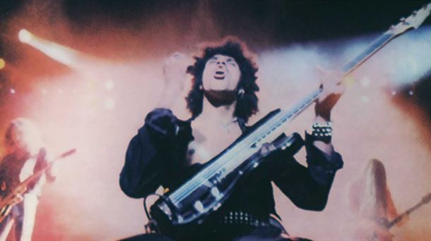 Selección de momentos de la reedición de "Live and dangerous" de Thin Lizzy, colaboraciones en catalán