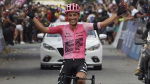 Esteban Chaves, Kolonbiako errepideko txapeldun Martinezen eta Quintanaren aurretik