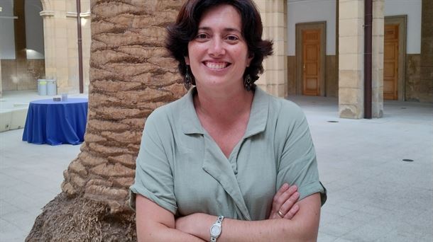 Ana Estévez desarrolla su labor académica e investigadora en el Universidad de Deusto