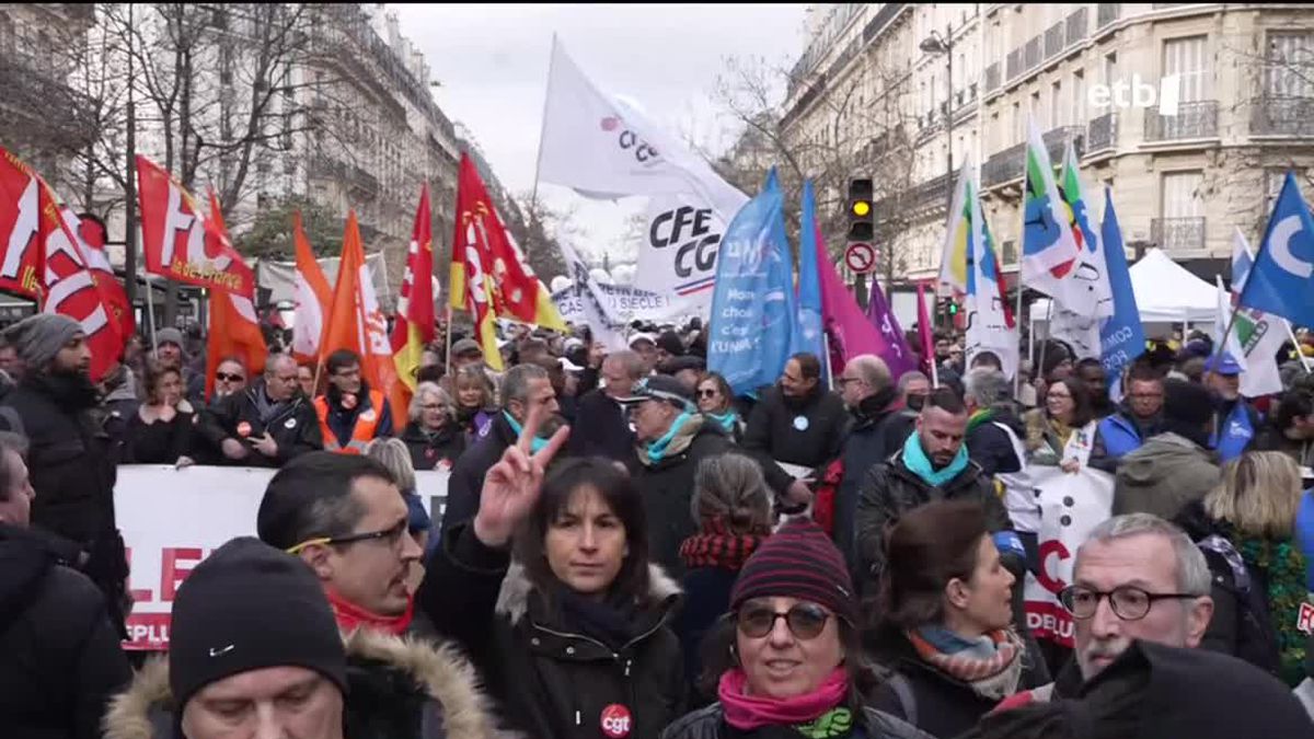 Pentsioen erreformaren aurkako manifestazioa, Parisen. Argazkia: EFE