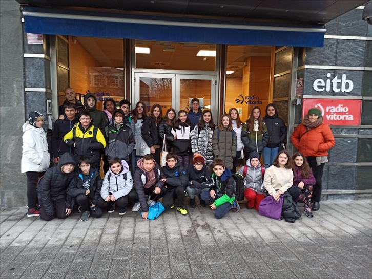 Ikasbidea, 1E, 23 de enero