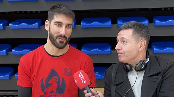 Dani Díez se pondrá el pijama en la balconada si Baskonia gana la Copa