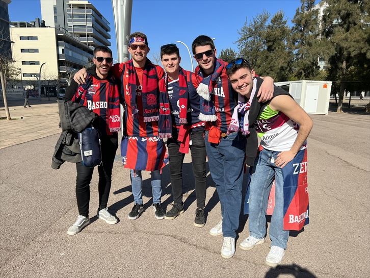 Baskoniako zaleak Badalonan