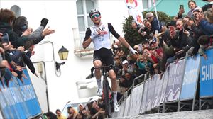 Tim Wellens bakarrik helmugaratu da Alcala de los Gazulesen