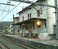 La polémica por los trenes de Cantabria y Asturias retrasará la entrega de los trenes hibrídos de Carranza