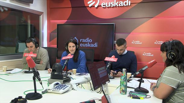 Imagen de la tertulia "Parlamento en las Ondas de Radio Euskadi". Foto: EITB Media