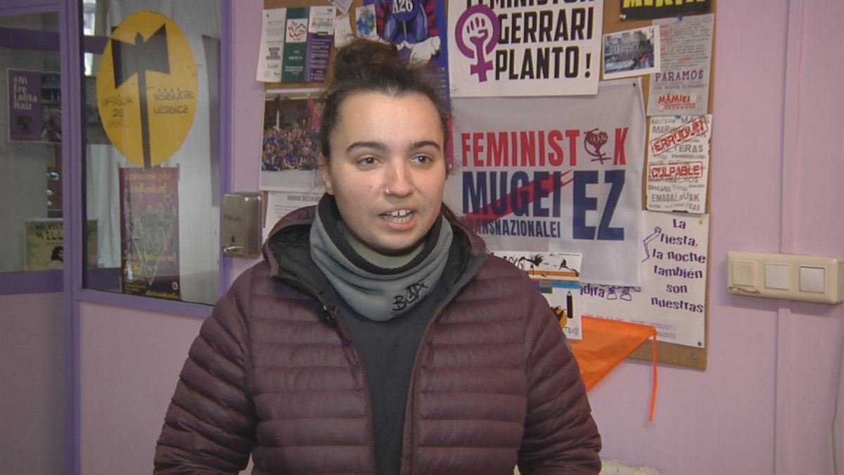 Elene Lopetegi, Bilgune Feministako kidea. EITB Mediaren bideo batetik ateratako irudia.