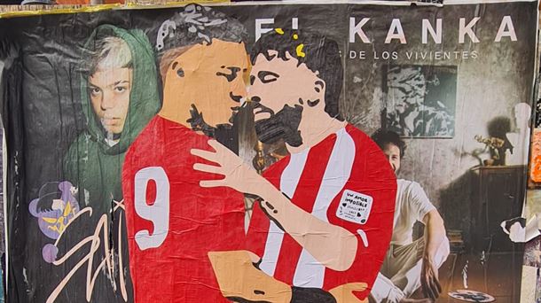 El beso entre Iker Muniain y el Chimy Ávila