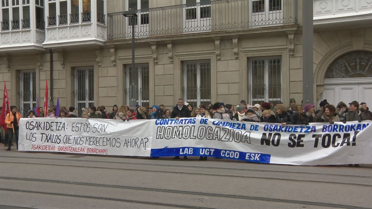 Protesta en Vitoria-Gasteiz. Imagen obtenida de un vídeo de EITB Media.