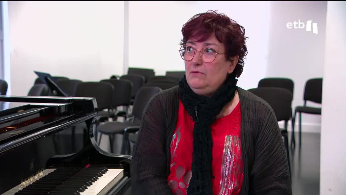 Mujeres que rompen estereotipos: Hablamos con tres directoras de orquesta