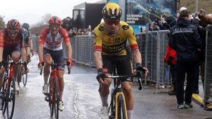 Roglicek irabazi du seigarren etapa, Landa bosgarren helmugaratu delarik