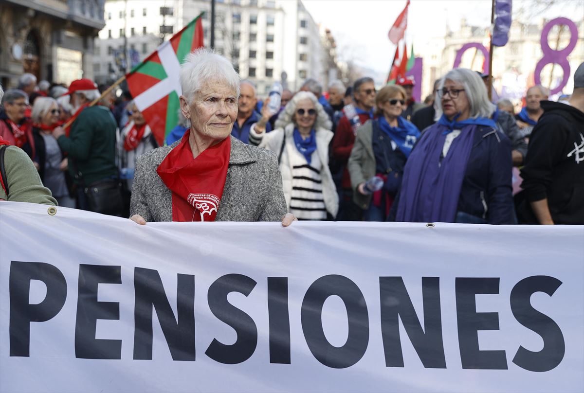 Pentsiodunen manifestazio bat, Bilbon. Argazkia: EFE