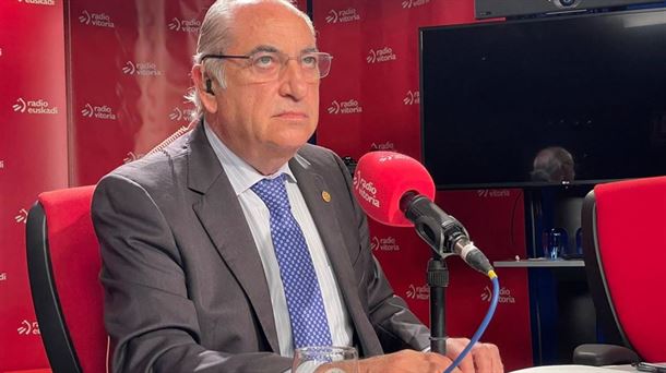 Entrevista al consejero Iñaki Arriola en Radio Euskadi