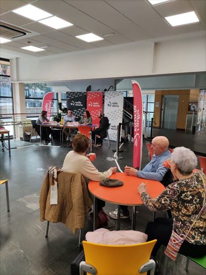 Radio Vitoria Gaur desde el Centro Cívico Aldabe